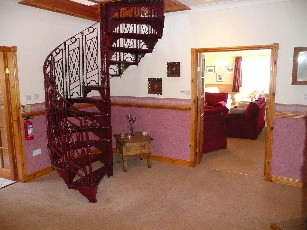 Heulwen Guest House Dolgellau Exterior foto